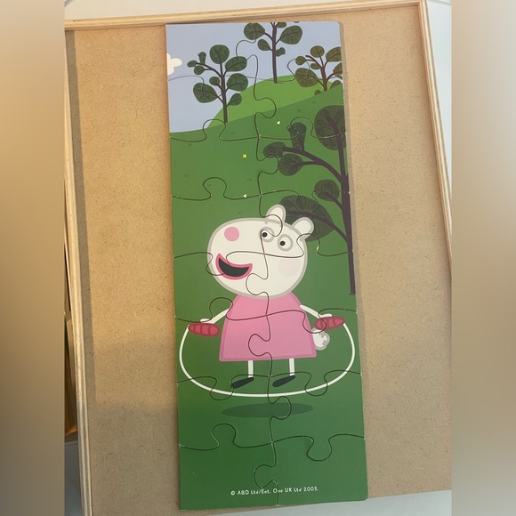 🎅🏼5/$10 GUC Peppa Pig 5 pack Puzzle box (damage to 1 piece) - Picture 4 of 10